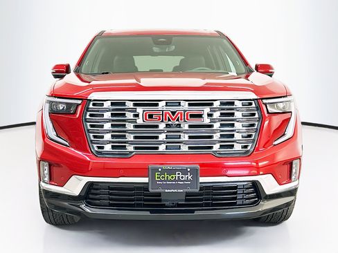 Used 2025 GMC Acadia Denali w/ Super Cruise Package image 2