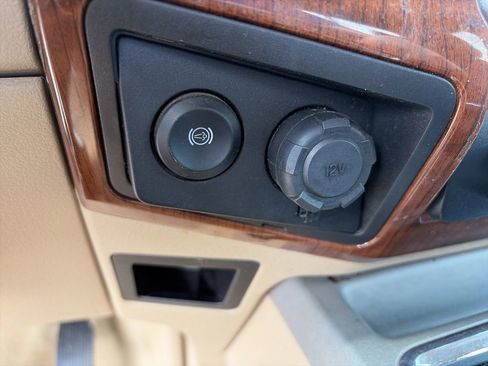 Used 2015 Ford F350 King Ranch AWD/4WD image 28