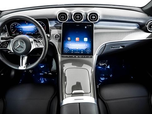 Certified 2026 Mercedes-Benz GLC 300 image 9