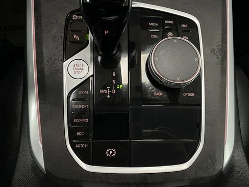 Certified 2022 BMW X5 xDrive40i w/ Premium Package image 29