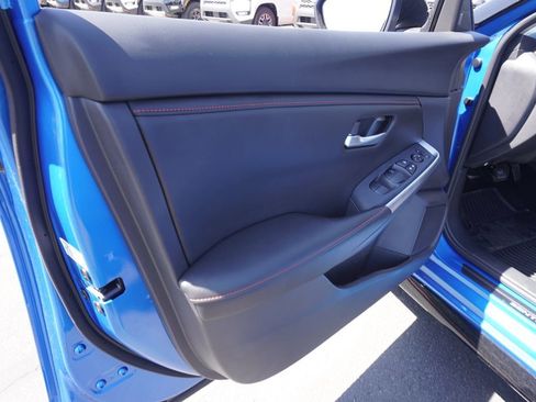 Certified 2025 Nissan Sentra SR w/ Midnight Edition image 14