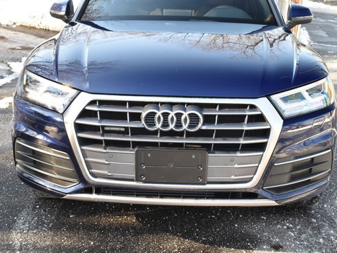 Used 2020 Audi Q5 2.0T Premium Plus w/ Premium Plus Package image 14