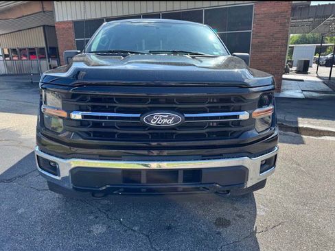 Used 2024 Ford F150 XLT w/ Mobile Office Package image 3