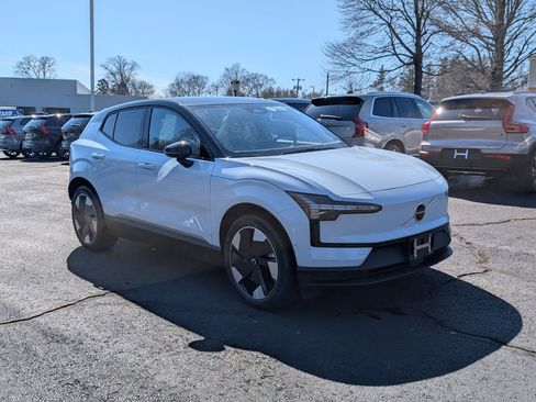 New 2026 Volvo EX30 Ultra w/ Protection Package Premier image 2