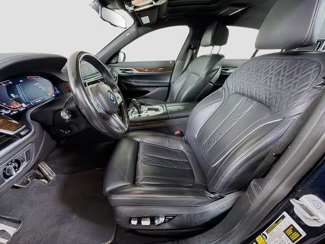Used 2022 BMW 750Li xDrive AWD/4WD image 13