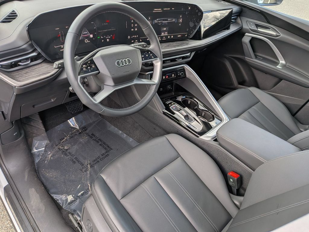 Used 2025 Audi Q5 Premium w/ 19" Wheel Package AWD/4WD image 10