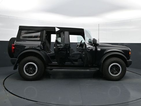 Used 2023 Ford Bronco Big Bend w/ Sasquatch Package AWD/4WD image 35