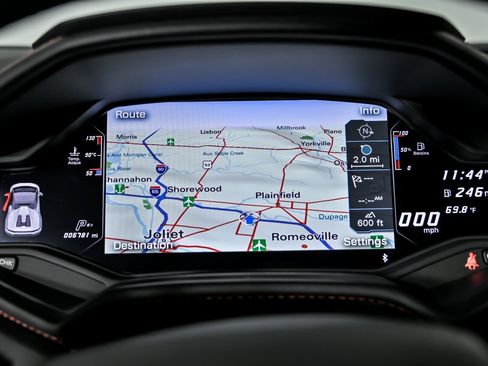 Used 2019 Lamborghini Huracan LP 580-2 image 32