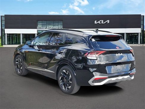 Certified 2024 Kia Sportage SX image 3