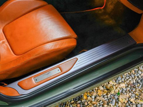 Used 2006 Aston Martin DB9 Volante image 30