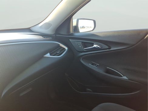 Used 2023 Chevrolet Malibu LT image 19