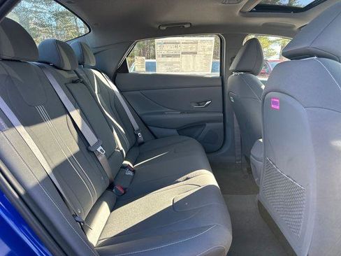 New 2026 Hyundai Elantra SEL Sport Premium FWD image 11