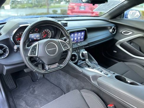 Used 2021 Chevrolet Camaro LT w/ RS Package image 13