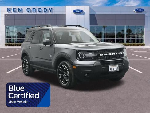 Certified 2025 Ford Bronco Sport Outer Banks w/ Outer Banks Tech Package+ AWD/4WD image 1