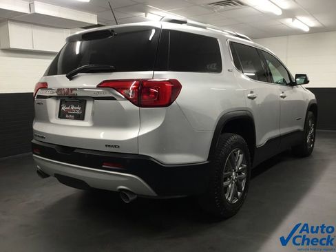 Used 2019 GMC Acadia SLT image 10