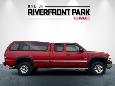 Used 2001 Chevrolet Silverado 2500 LT image 2