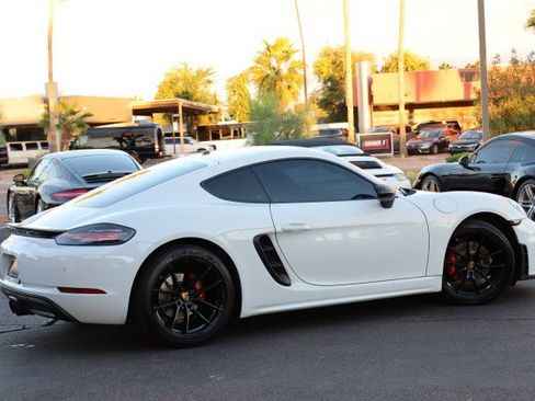 Used 2018 Porsche 718 Cayman image 20