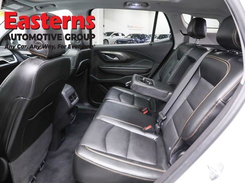 Used 2021 GMC Terrain SLT w/ Infotainment Package II AWD/4WD image 24