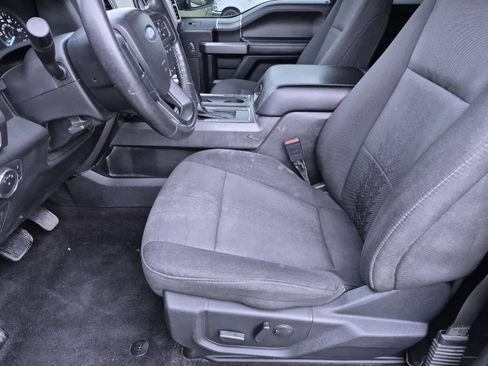 Used 2020 Ford F150 XLT w/ Equipment Group 302A Luxury AWD/4WD image 16