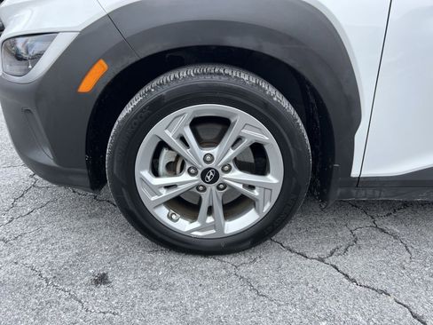 Used 2023 Hyundai Kona SEL image 12