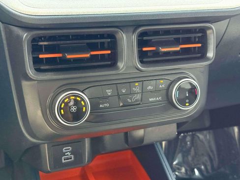 Used 2022 Ford Maverick XLT FWD image 21