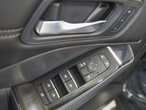 Used 2023 Nissan Rogue SL w/ SL Premium Package image 15