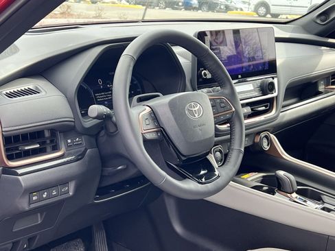 New 2026 Toyota Grand Highlander AWD Hybrid image 11