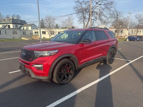 Used 2020 Ford Explorer ST w/ ST Street Pack image 8