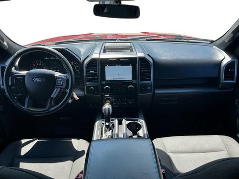 Used 2018 Ford F150 XLT w/ Equipment Group 302A Luxury AWD/4WD image 17