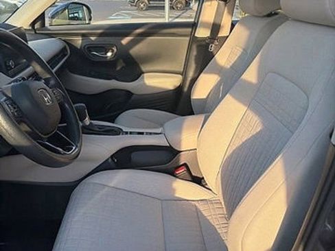 Certified 2023 Honda HR-V LX image 13