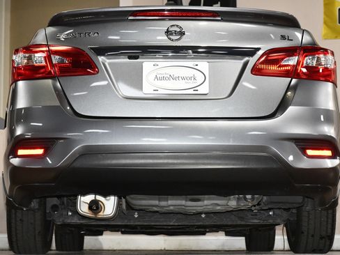 Used 2019 Nissan Sentra SL image 82