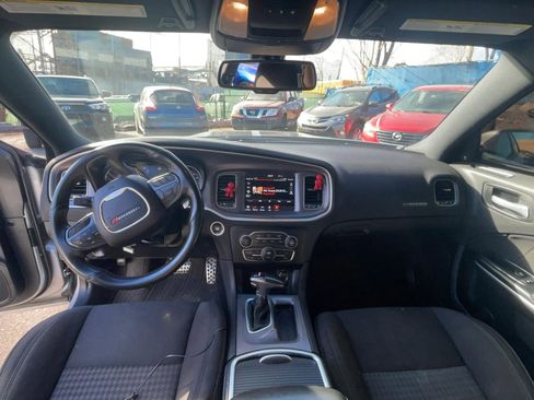 Used 2020 Dodge Charger R/T image 9