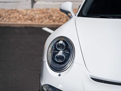 Used 2015 Porsche 911 GT3 RWD image 23