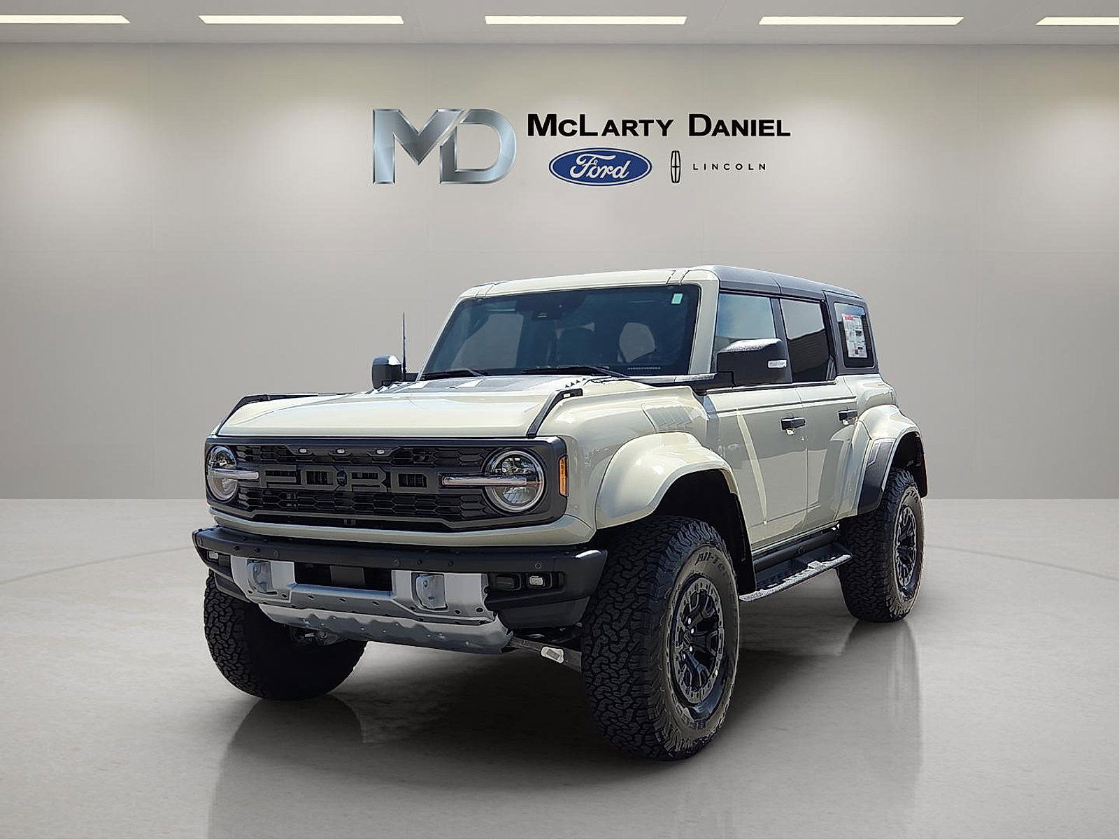 New 2026 Ford Bronco Raptor w/ Interior Carbon Fiber Pack AWD/4WD image 2