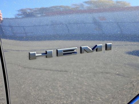 Used 2023 Dodge Durango R/T image 17