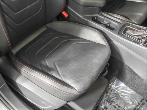 Used 2021 Volkswagen Jetta GLI Autobahn FWD image 47