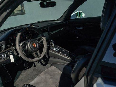 Used 2019 Porsche 911 GT3 RS w/ Weissach Package image 52