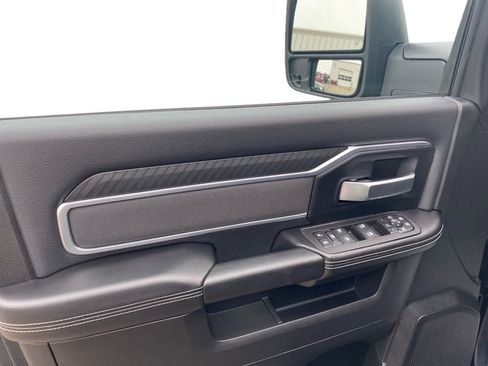 New 2026 RAM 2500 Big Horn AWD/4WD image 11