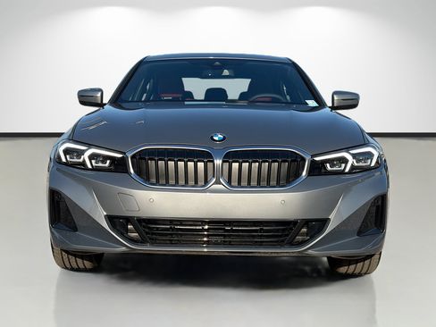 New 2026 BMW 330i Sedan w/ Convenience Package RWD image 8
