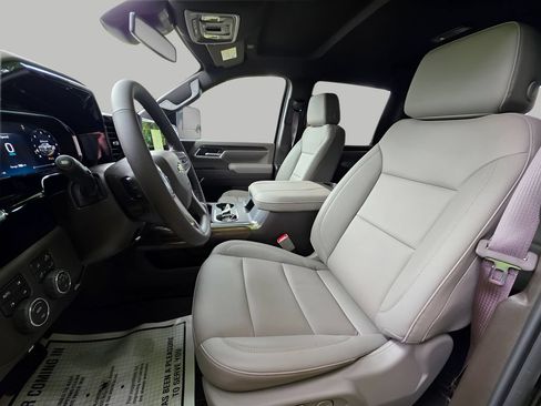 New 2026 Chevrolet Silverado 2500 LT w/ Texas Edition AWD/4WD image 17