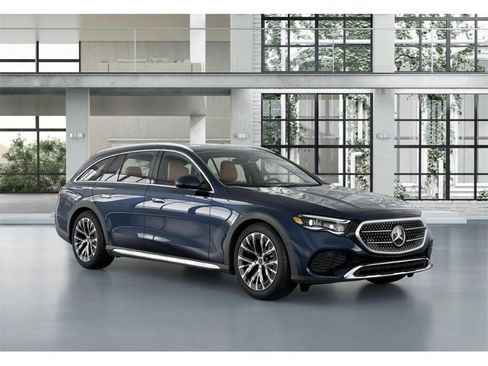 New 2026 Mercedes-Benz E 450 4MATIC All-Terrain Wagon image 11