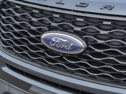 Used 2022 Ford Explorer ST w/ Equipment Group 401A AWD/4WD image 12