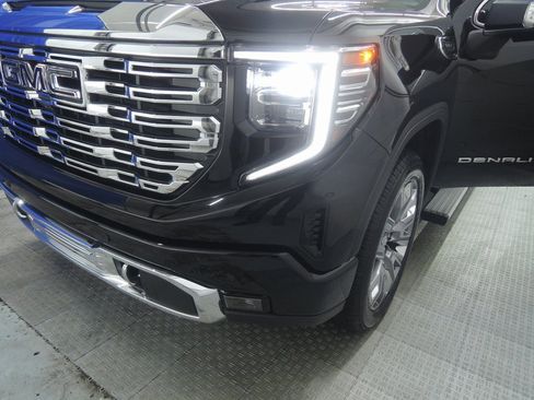 Used 2024 GMC Sierra 1500 Denali w/ Denali Reserve Package image 49
