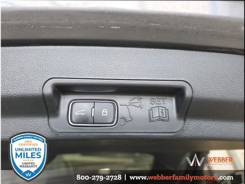 Used 2023 Ford Explorer XLT w/ Equipment Group 202A AWD/4WD image 7