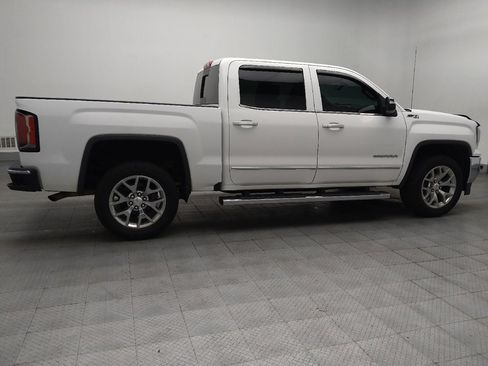 Used 2018 GMC Sierra 1500 SLT w/ SLT Premium Package image 10