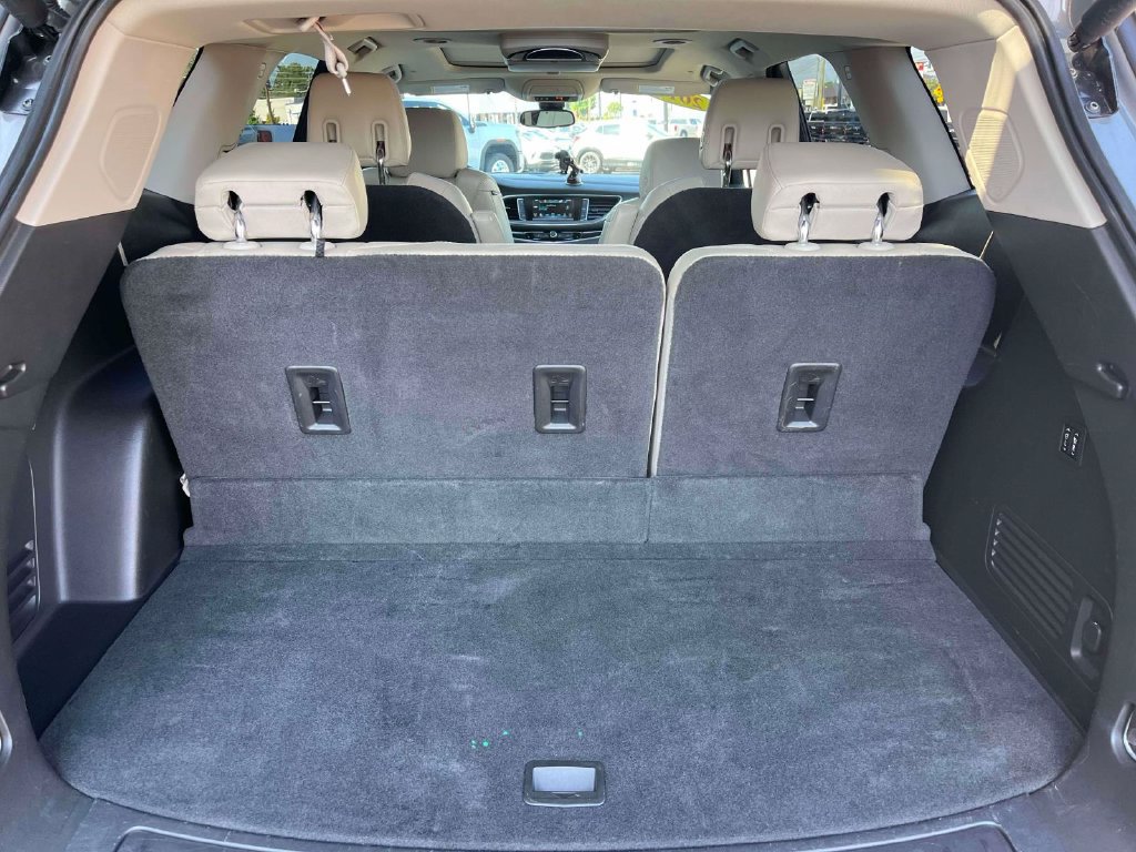 Certified 2018 Buick Enclave Premium w/ Experience Buick Package FWD image 18
