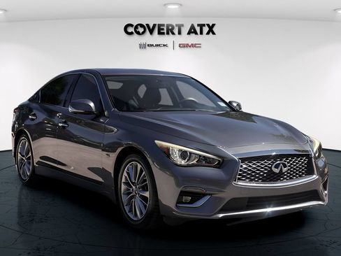 Used 2018 INFINITI Q50 Luxe w/ Sensory Package (Luxe) AWD/4WD image 9