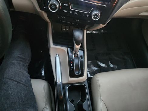 Used 2015 Honda Civic EX-L image 18