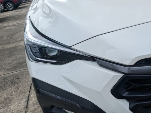 Certified 2025 Subaru Crosstrek 2.5i Limited w/ Popular Package #3A image 10