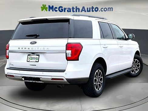 Used 2024 Ford Expedition XLT AWD/4WD image 7